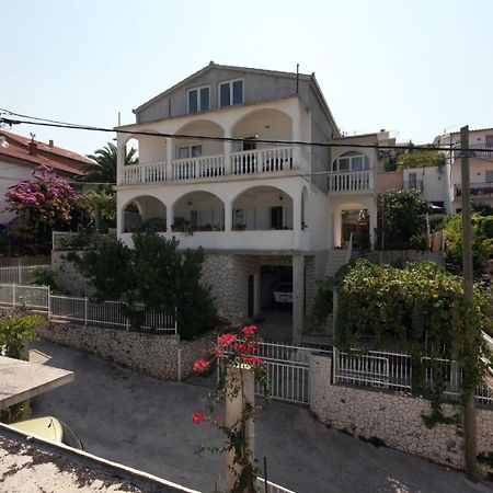 Apartments By The Sea Mastrinka, Ciovo - 4647 Trogir Exterior foto